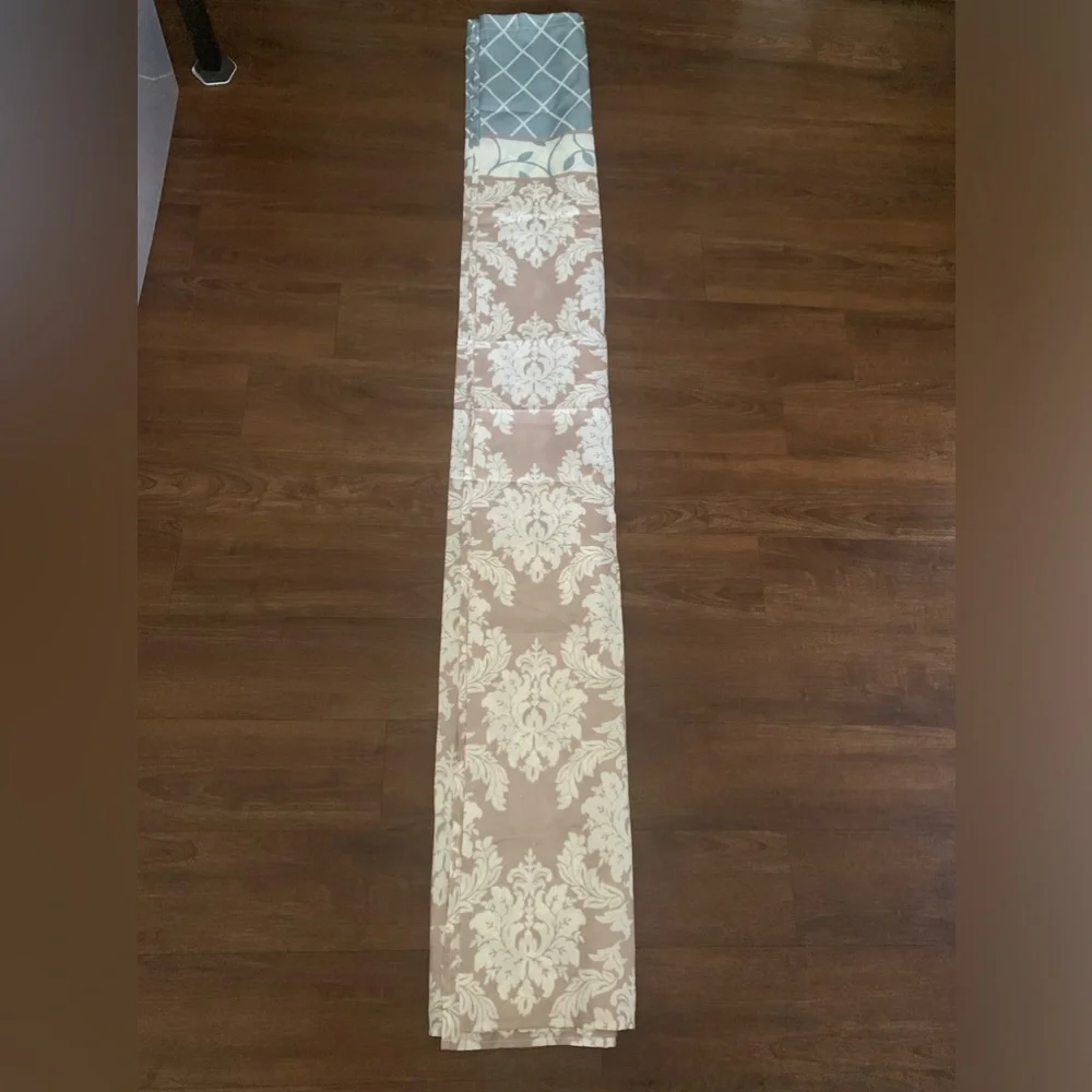 NWOT Slippery Satin Like Fabric Shower Curtain Turquoise Beige Design 70X72.5”